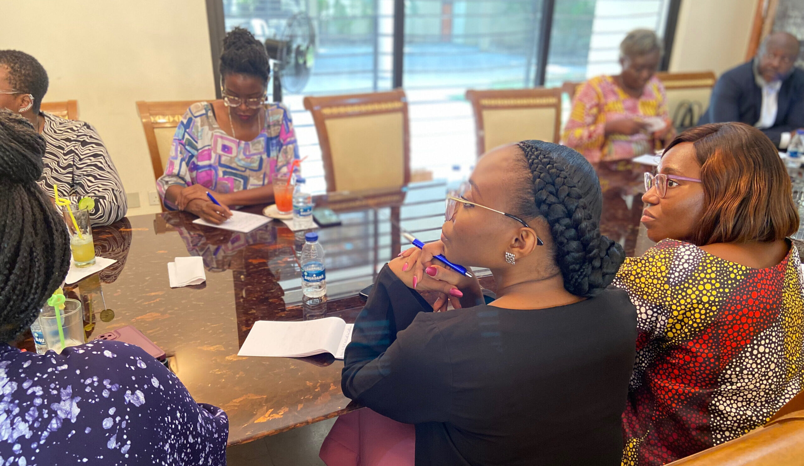 {"editType":"image_edit","tiktok_developers_3p_anchor_params":"{"client_key":"aw889s25wozf8s7e","source_type":"vicut","picture_template_id":""}","exportType":"image_export","pictureId":"1E93A37E-0892-438F-AD74-8AAE3E3BD1E3","source_type":"vicut"}